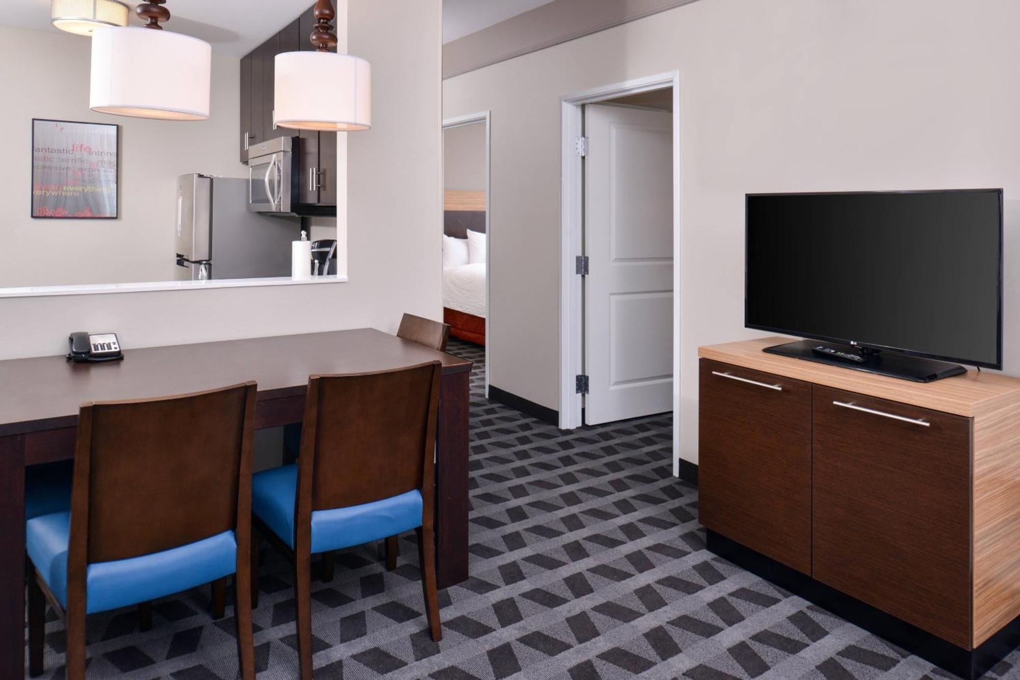 Towneplace Suites By Marriott Gillette Exterior photo